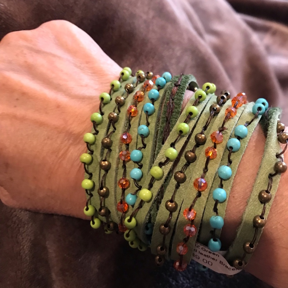 bracelet/necklace
